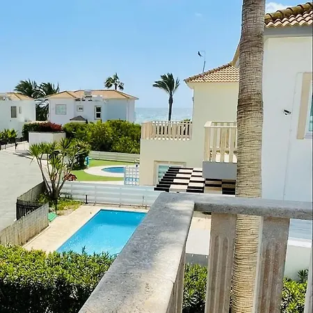Atlantis 2 Bedroom & Swimming Pool Agia Napa